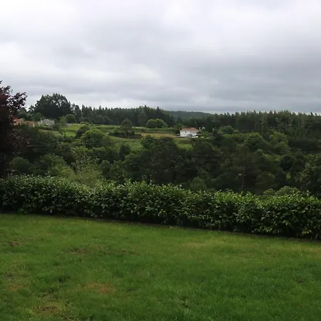 Finca Pousadoira 度假居 *